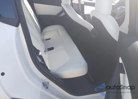 2021 Tesla Model Y Long Range Dual Motor All-Wheel Drive from USA, damaged, VIN 5YJYGDEE2MF211167